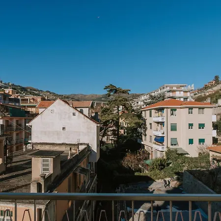 Carlo's Sv48 -da Vale- Lägenhet Sanremo